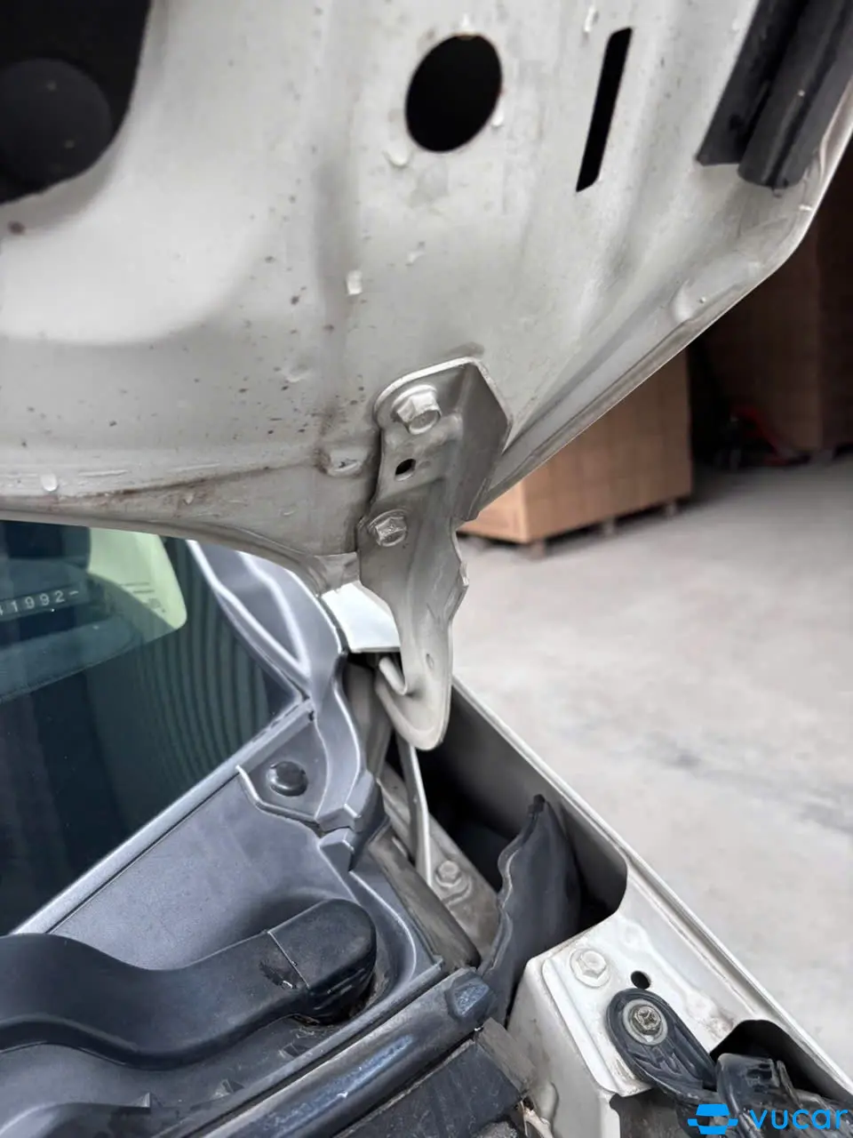 Mitsubishi Xpander 1.5 MT 2019 - Khoang động cơ 3
