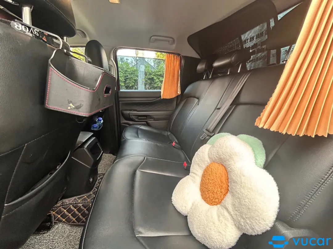 Ford Ranger xls 2.0l 4x4 at 2022 - Nội thất 2