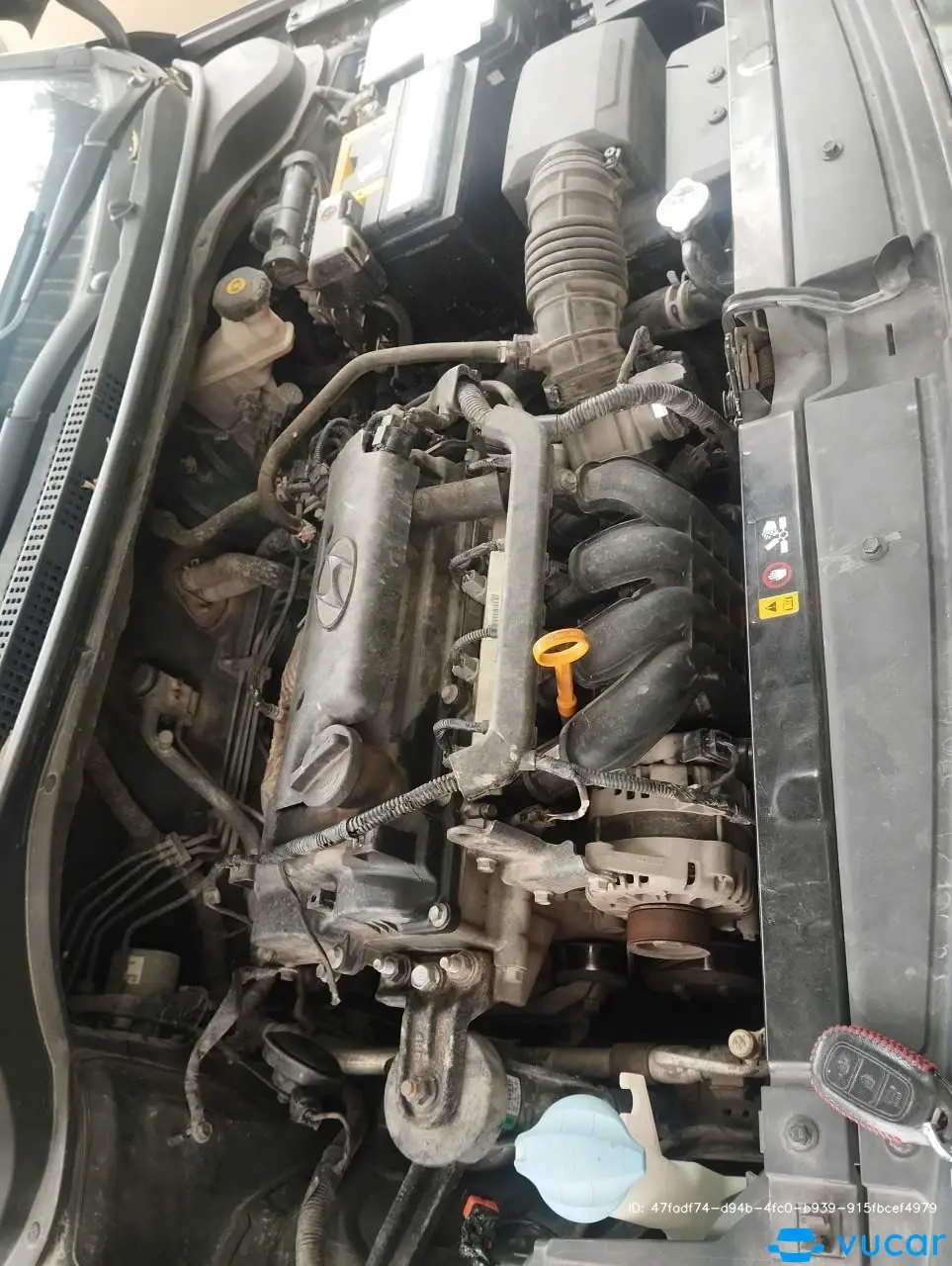 Hyundai Accent 1.4 ATH 2019 - Khoang động cơ 1