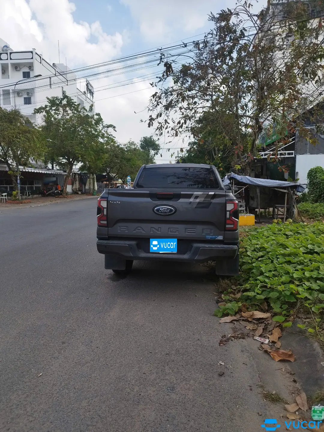 Ford Ranger XLS 2.0L 4x4 AT 2023 - Ngoại thất 1