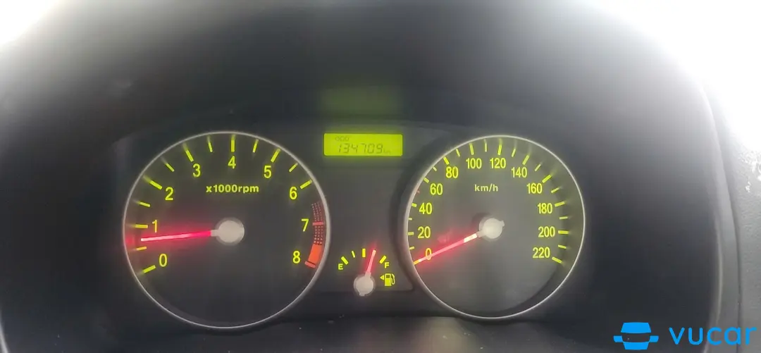 Hyundai Verna 1.4 MT 2008 - Nội thất 2