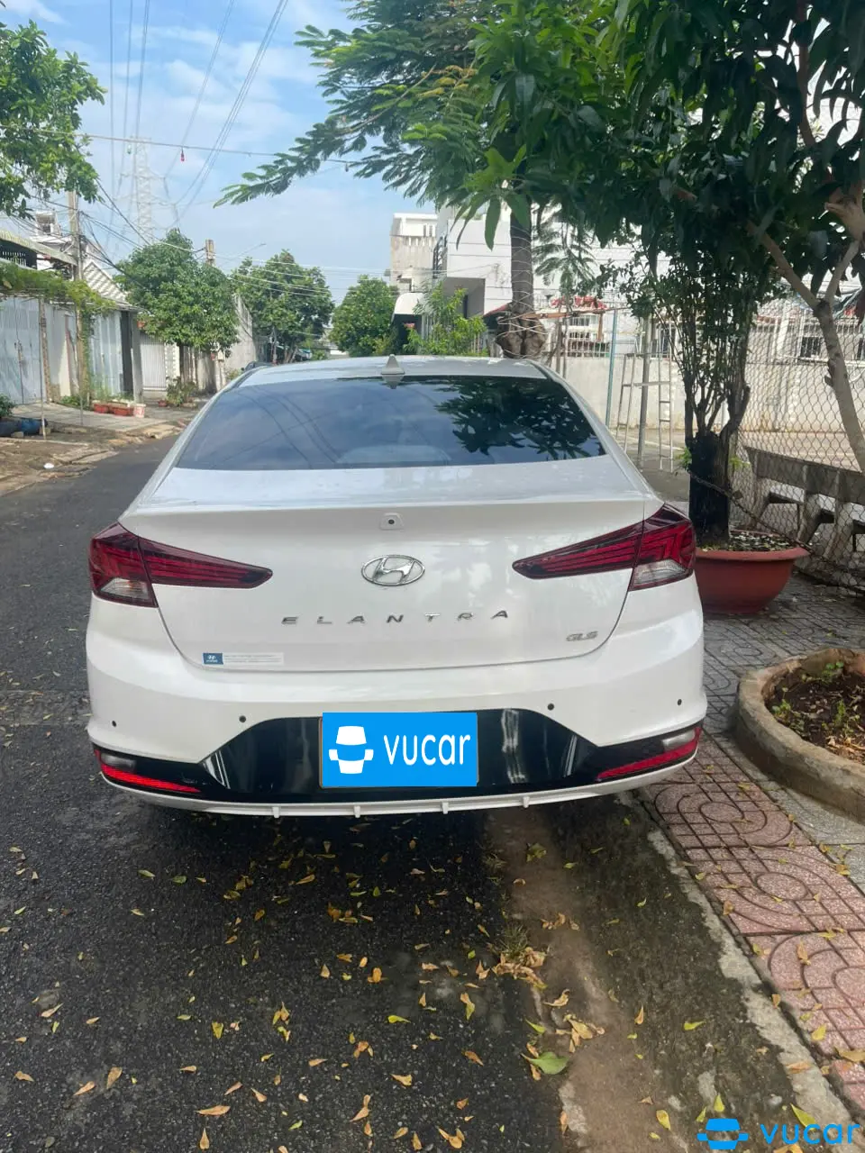 Hyundai Elantra 1.6 AT 2020 - Ngoại thất 1