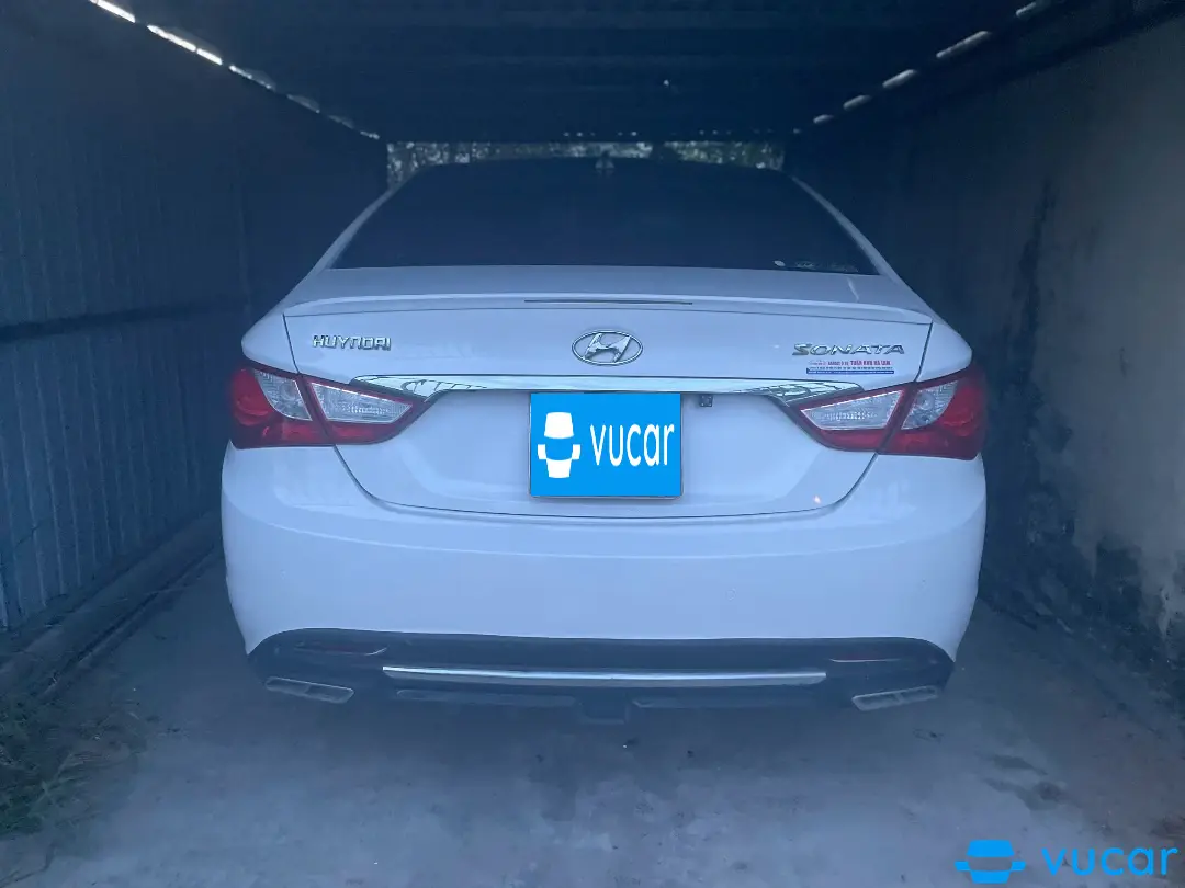 Hyundai Sonata 2.0 AT 2010 - Ngoại thất 4
