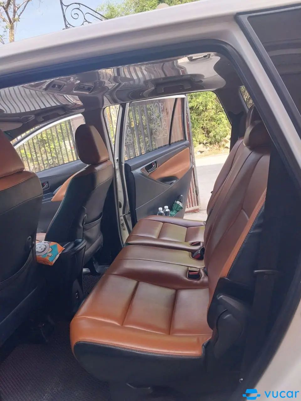 Toyota Innova 2.0E 2019 - Nội thất 1