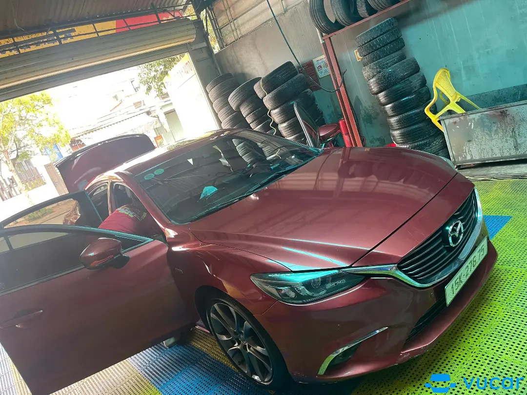 Mazda 6 premium 2.5 at 2017 - Nội thất 13