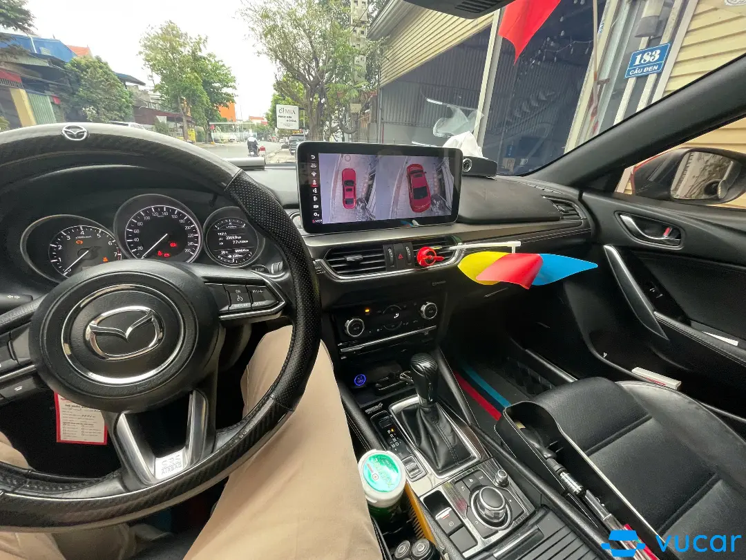Mazda 6 premium 2.5 at 2017 - Nội thất 11