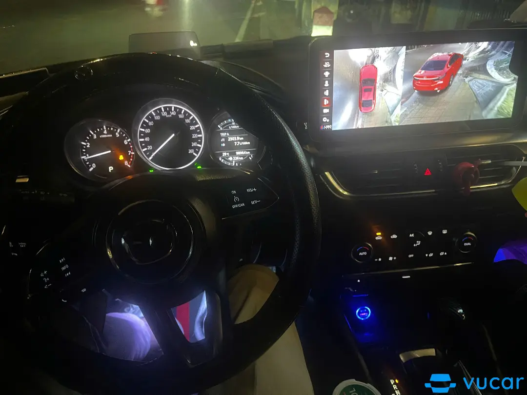 Mazda 6 premium 2.5 at 2017 - Nội thất 3