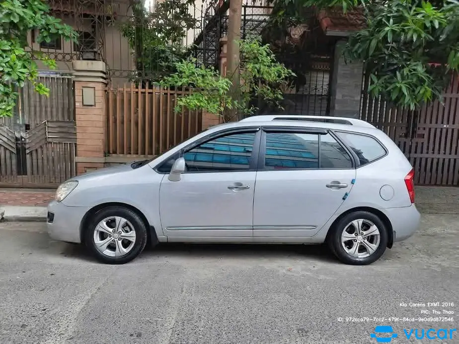 Kia Carens EXMT 2016