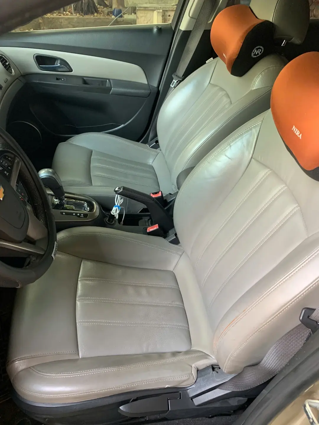 Chevrolet Cruze LTZ 1.8 AT 2015 - Nội thất 2