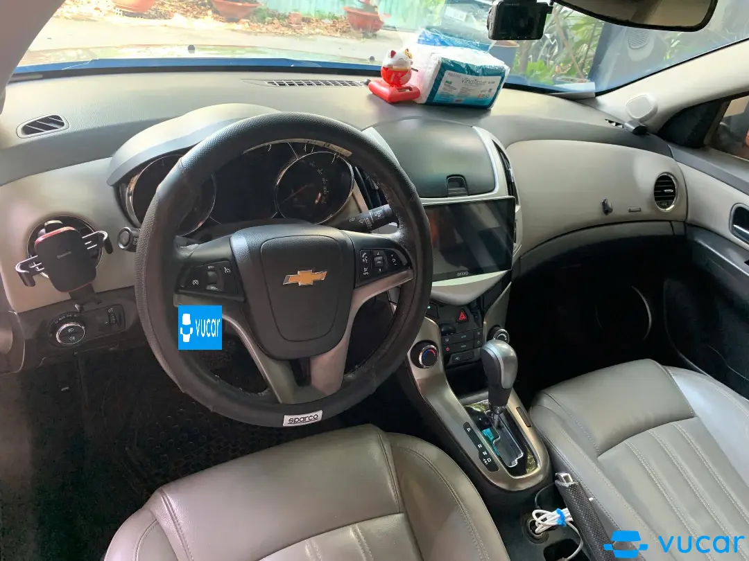 Chevrolet Cruze LTZ 1.8 AT 2015 - Nội thất 4