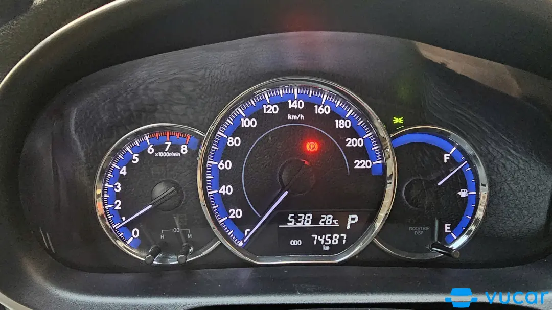 Toyota Yaris 1.5G 2019 - Nội thất 1
