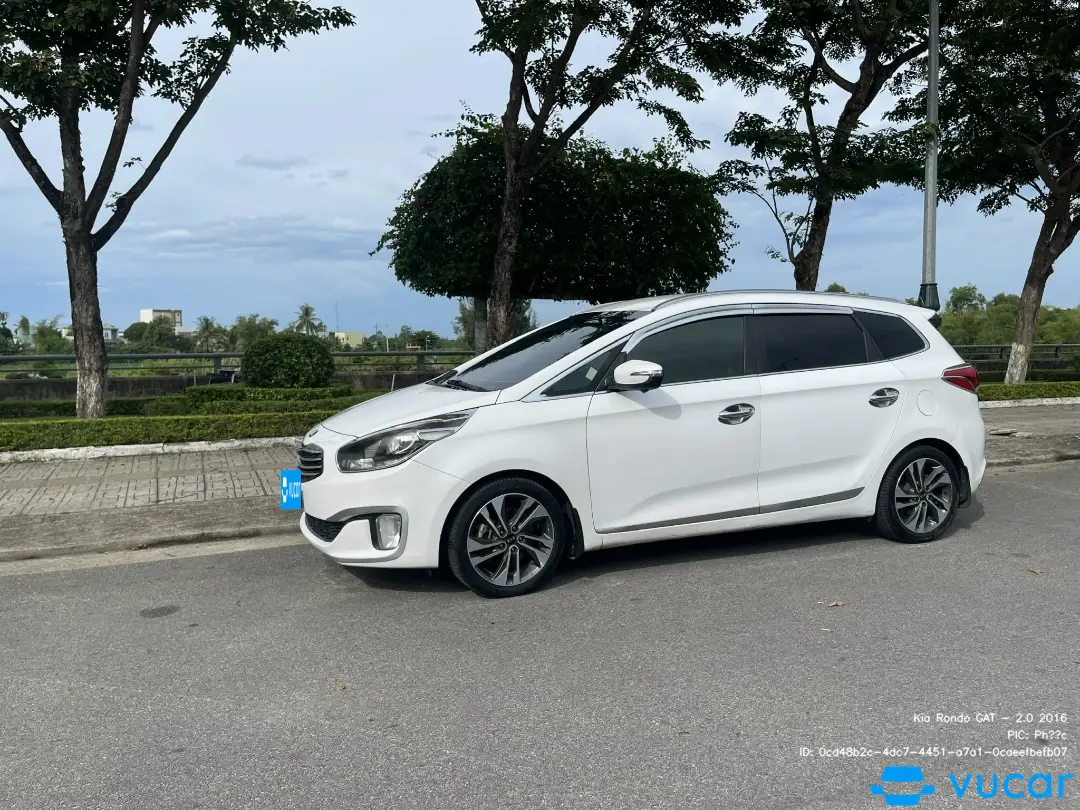 Ảnh xe Kia Rondo GAT - 2.0 2016 - ảnh 4
