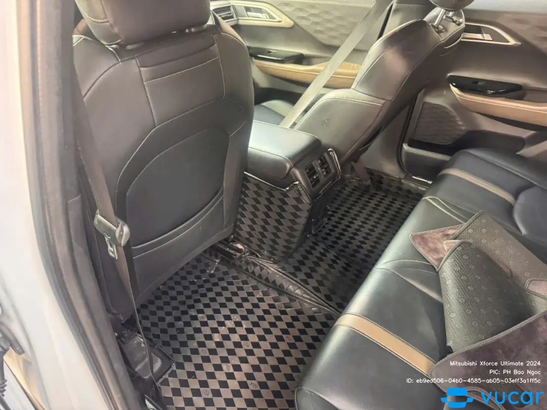Mitsubishi Xforce Ultimate 2024 - Nội thất 7