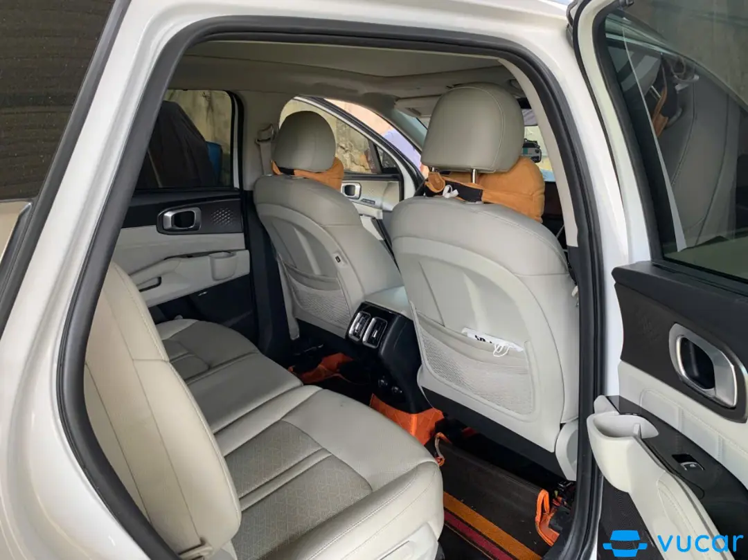Kia Sorento Signature 2.5 AT AWD 2022 - Nội thất 9