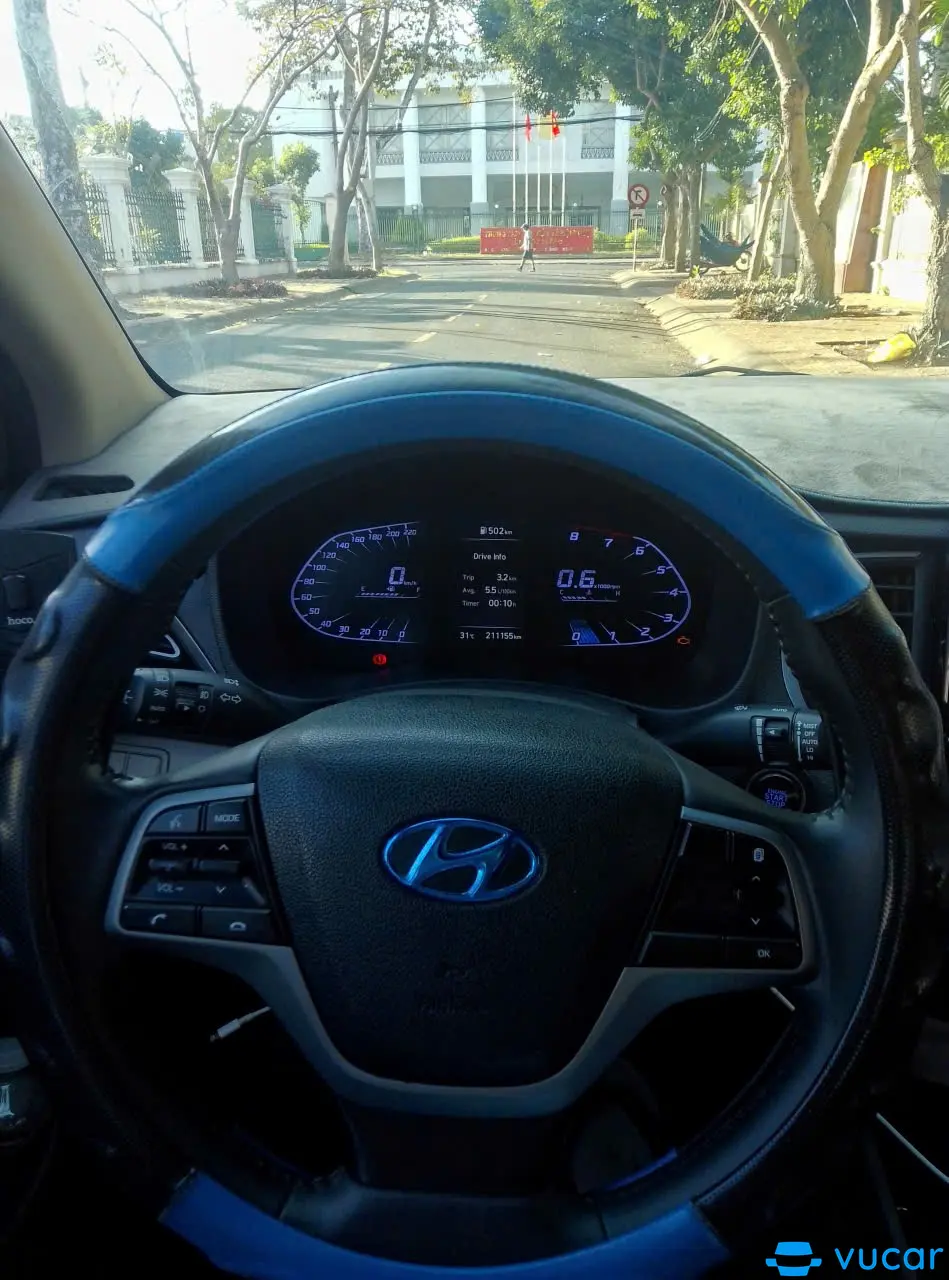Hyundai Accent 1.4 MT Tiêu Chuẩn 2022 - Nội thất 1