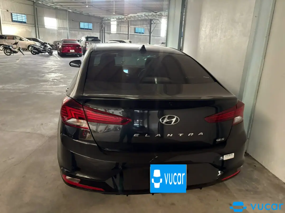 Hyundai Elantra 2.0 AT 2020 - Ngoại thất 2