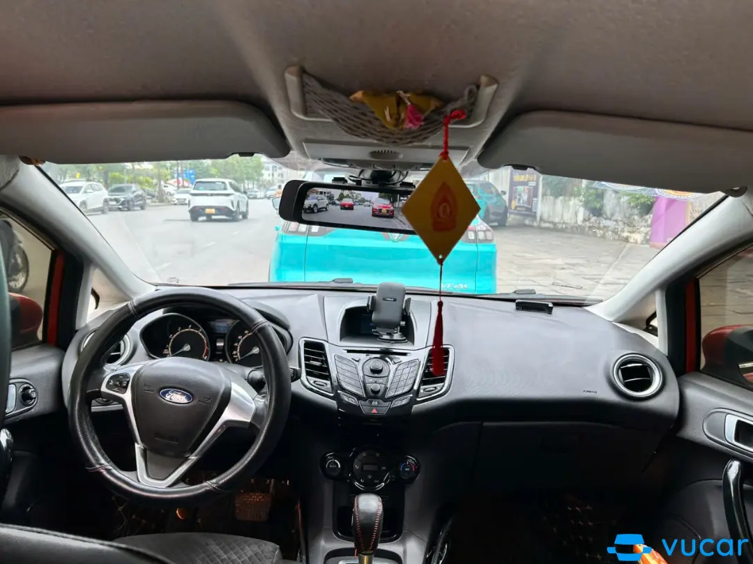Ford Fiesta S 1.0 AT Ecoboost 2014 - Nội thất 3