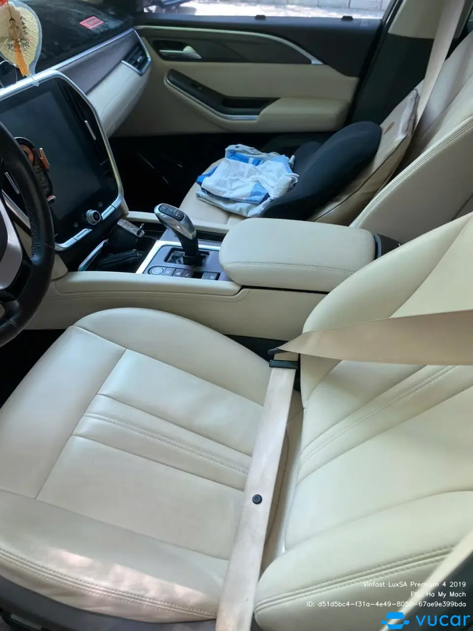 Vinfast LuxSA Premium 4 2019 - Nội thất 10