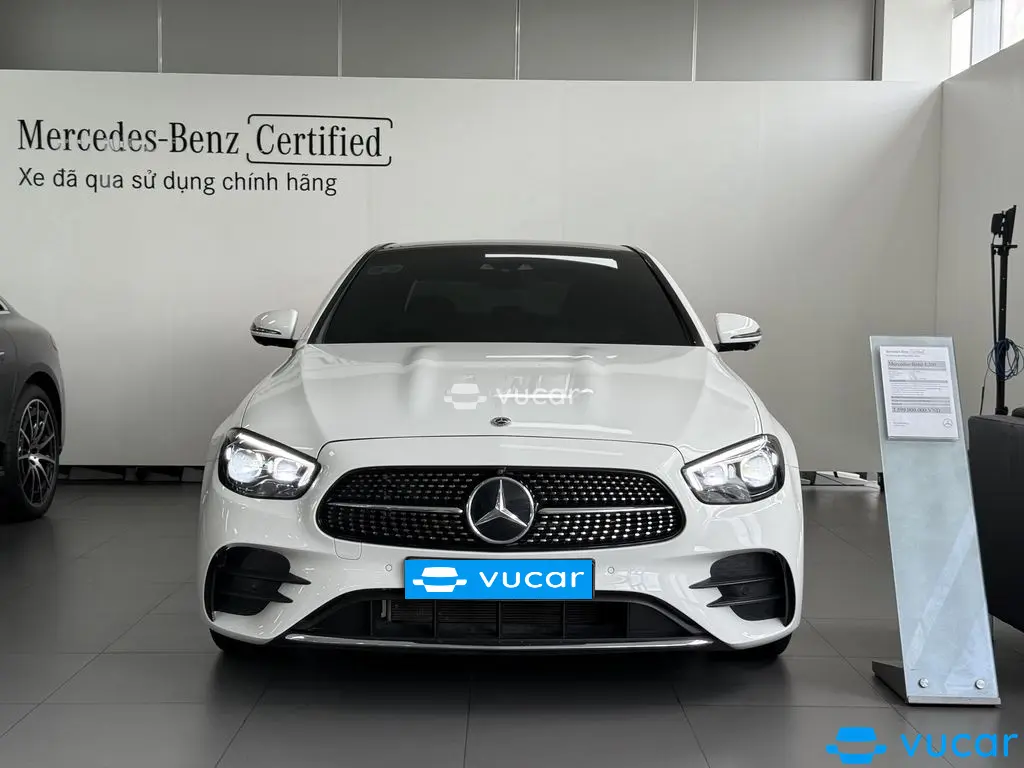 Ảnh xe Mercedes E Class 2022