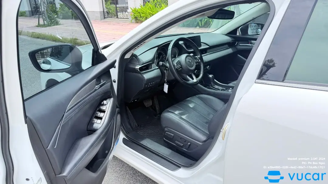 Mazda6 premium 2.0AT 2024 - Nội thất 9