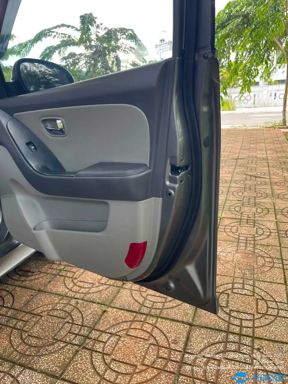 Hyundai Avante 2.0 AT 2011 - Ngoại thất 7