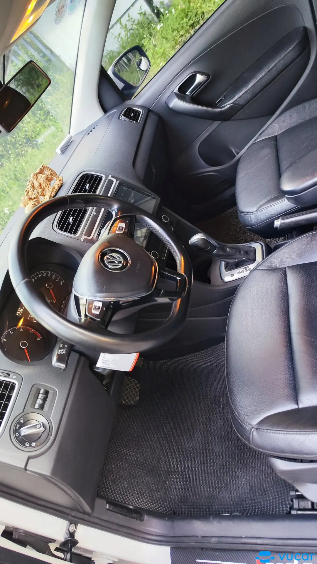 Volkswagen Polo 2014 - Nội thất 1