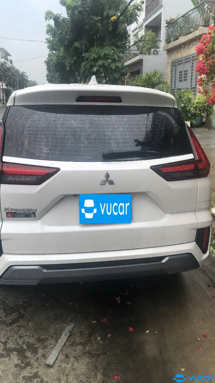 Expander Prenium AT 2025 - Ngoại thất 2