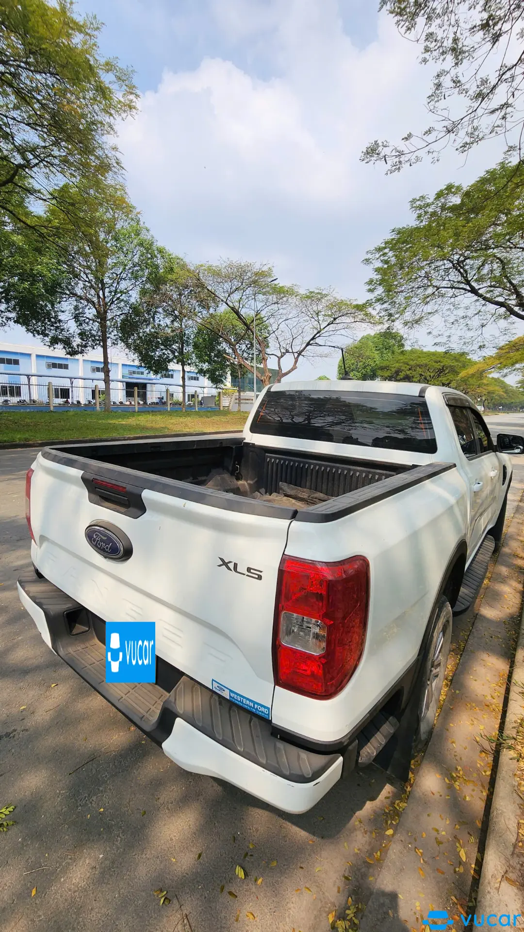Ford Ranger AT 2023 4x2 - Ngoại thất 5