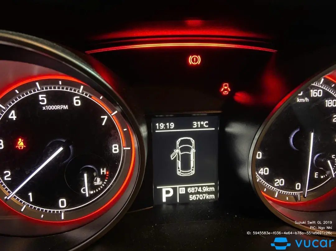Suzuki Swift GL 2019 - Nội thất 1