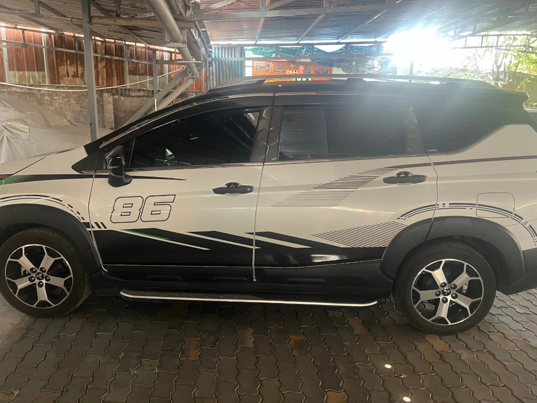 Mitsubishi Xpander Cross 1.5 AT 2022 - Ngoại thất 4