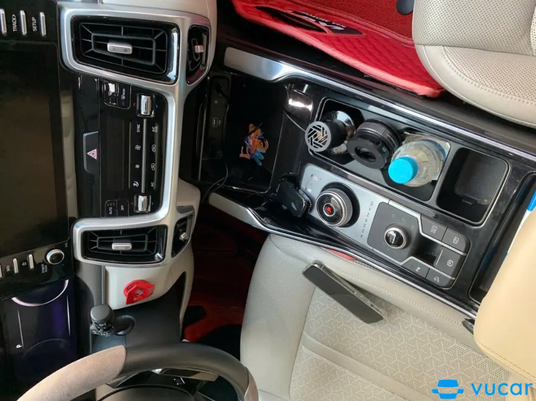 Kia Sorento Premium 2.2 AT AWD 2021 - Nội thất 14