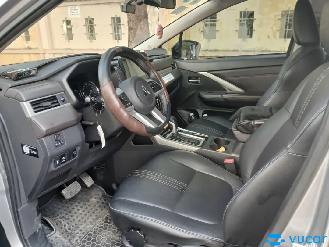 Mitsubishi Xpander Premium 1.5 AT 2024 - Nội thất 2