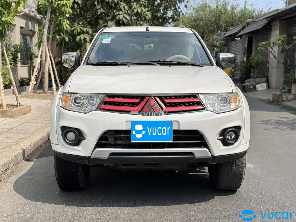 Ảnh xe Mitsubishi Pajero Sport 2016