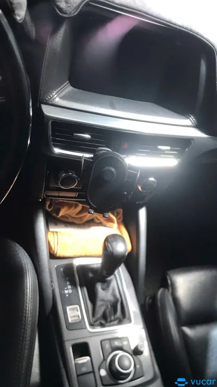 Mazda CX-5 2.0 2016 - Nội thất 3