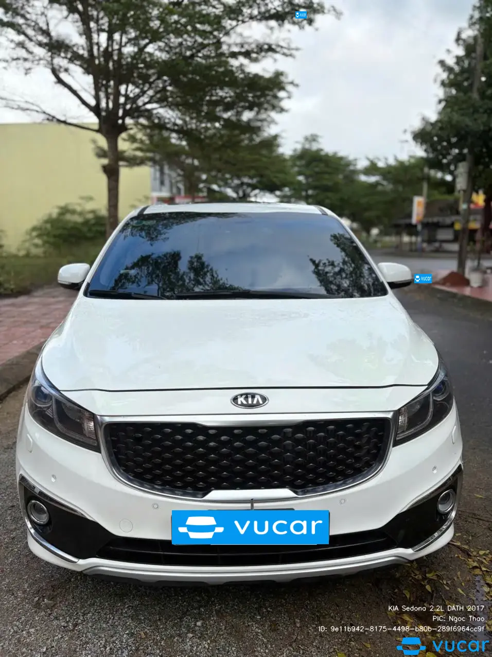 KIA Sedona 2.2L DATH 2017 - Ngoại thất 4