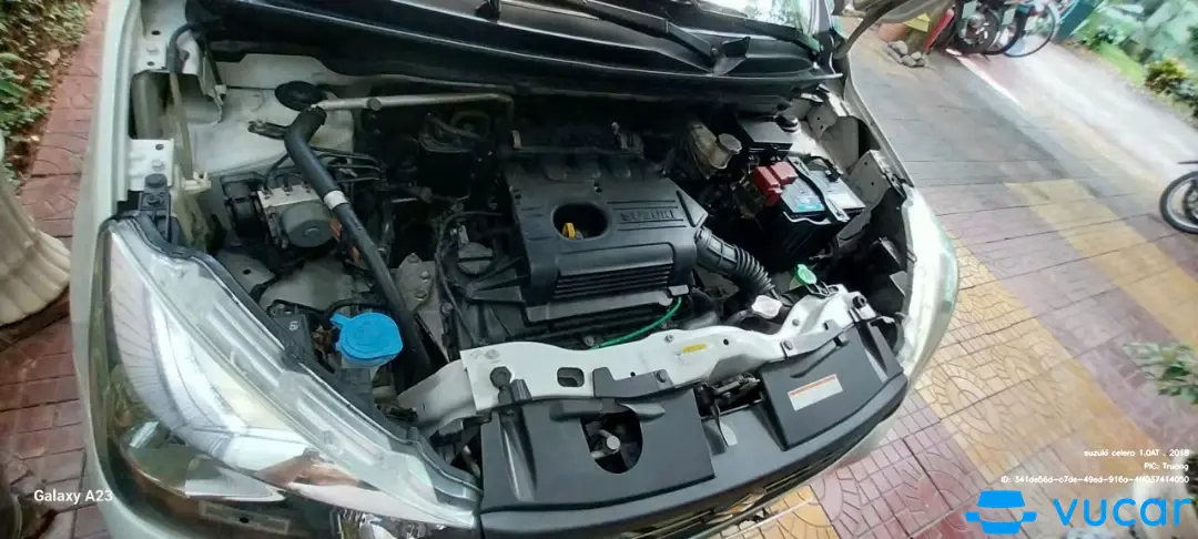 suzuki celero 1.0AT . 2018 - Khoang động cơ 1