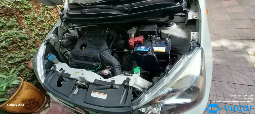 suzuki celero 1.0AT . 2018 - Khoang động cơ 3