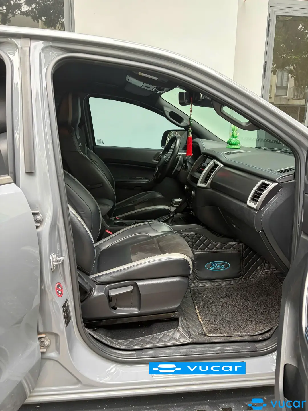Ford Ranger Raptor 2.0L 4x4 AT 2021 - Nội thất 8