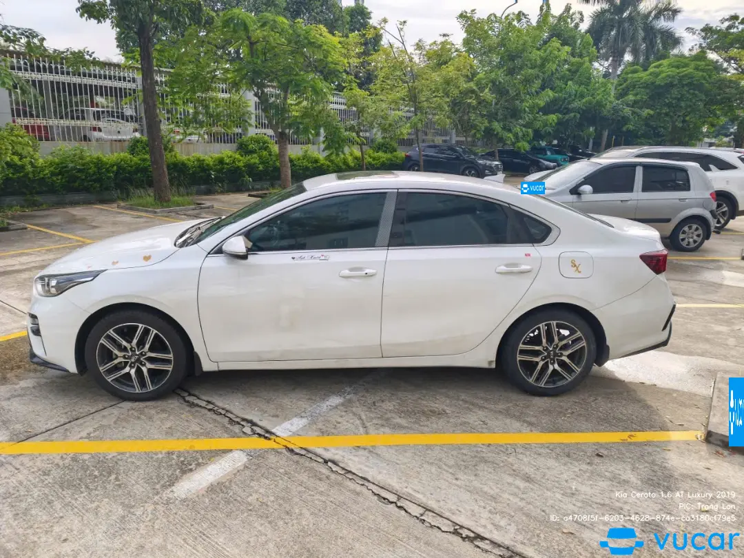 Kia Cerato 1.6 AT Luxury 2019 - Ngoại thất 3