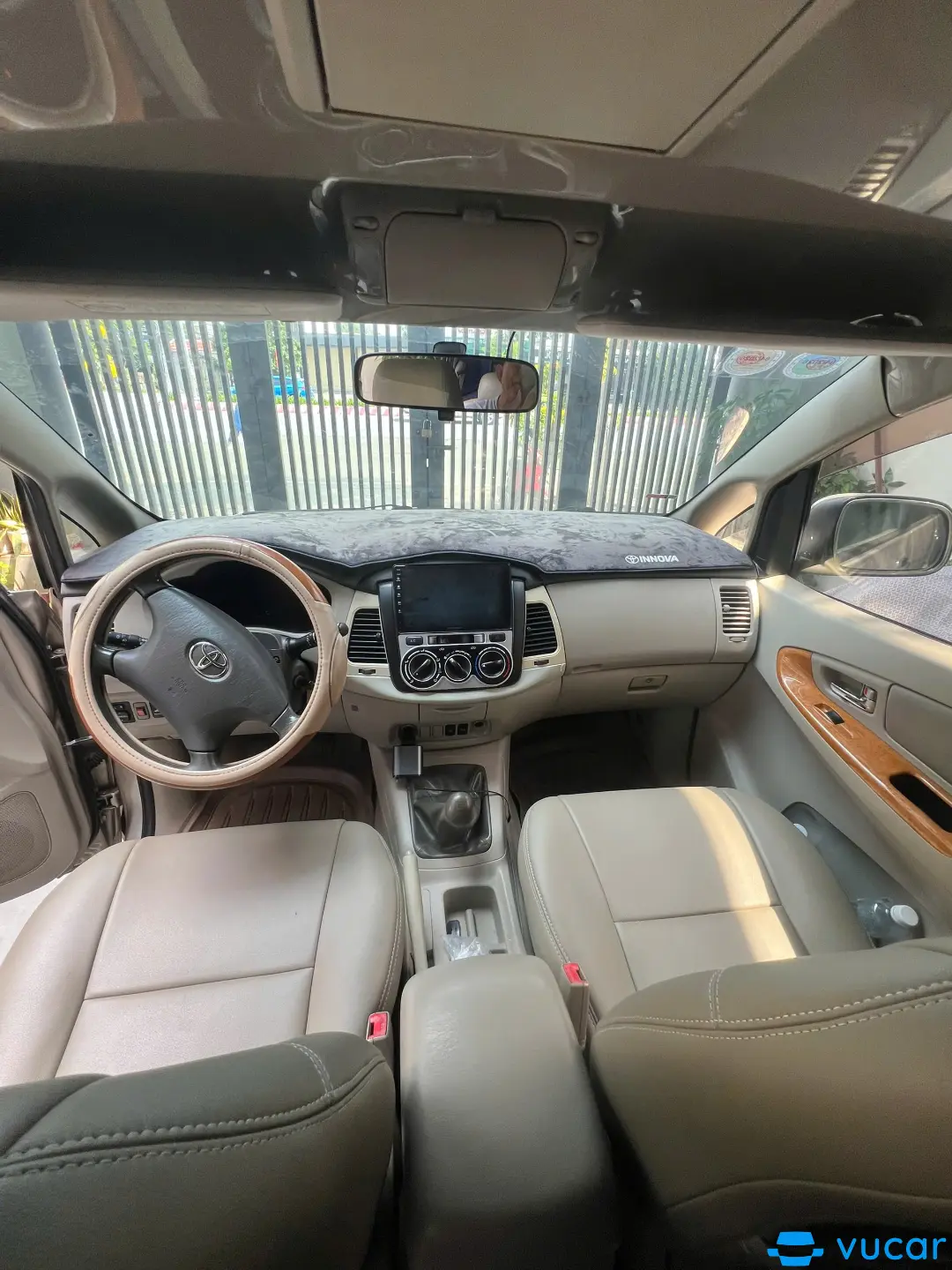 Toyota Innova G 2010 - Nội thất 5