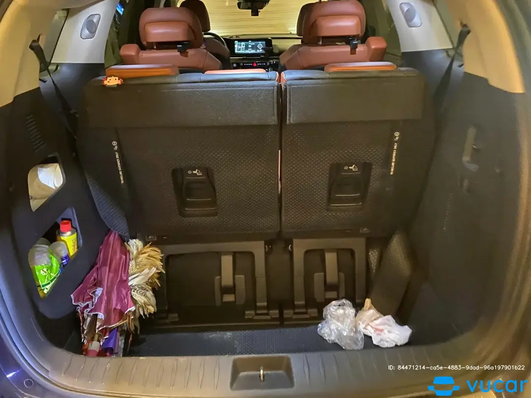 Kia Carnival Signature 3.5G 2023 - Nội thất 8
