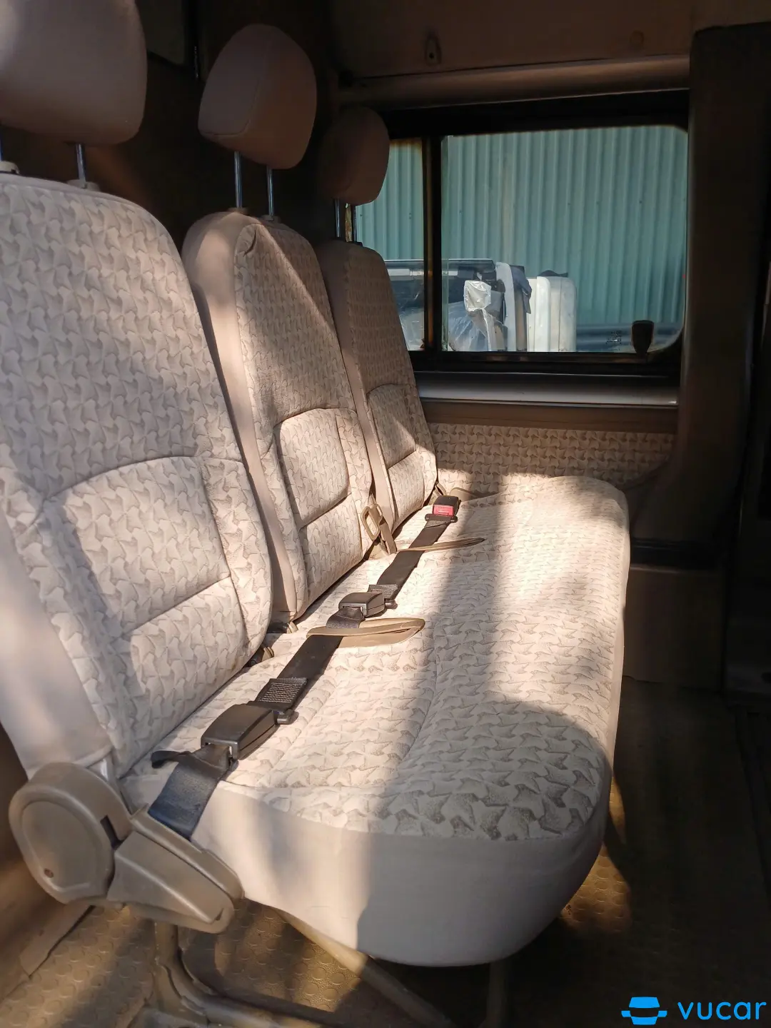 Ford Transit 2012 - Nội thất 2