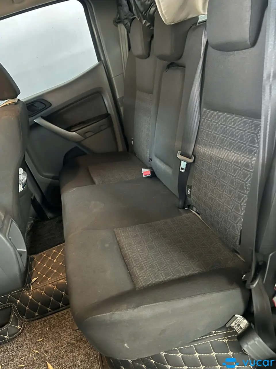 Ford Ranger XLS 2.2L 4x2 MT 2016 - Nội thất 3