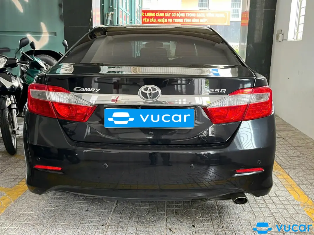 Toyota Camry 2.5Q 2013 - Ngoại thất 1
