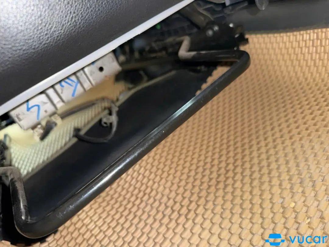 Hyundai Accent 1.4 MT Base 2019 - Nội thất 7