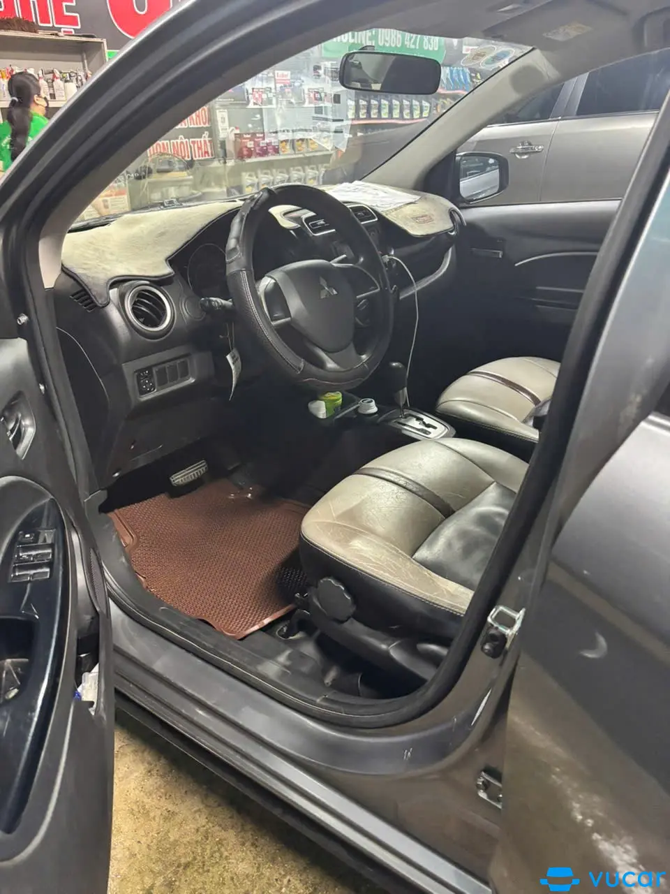 Mitsubishi Attrage 1.2 CVT 2019 - Nội thất 4