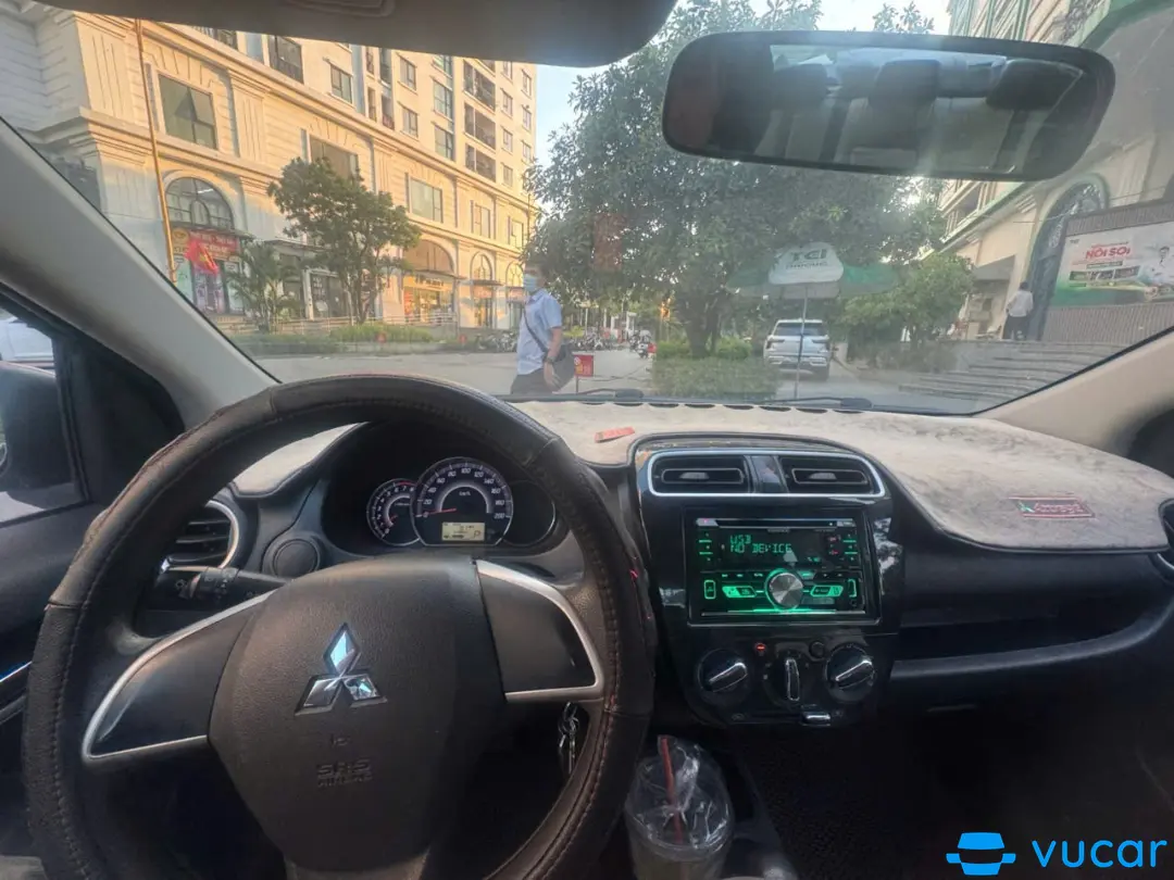 Mitsubishi Attrage 1.2 CVT 2019 - Nội thất 2