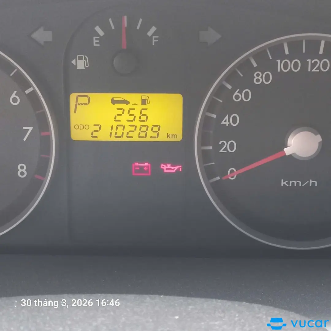 Hyundai Click 1.4 AT 2009 - Nội thất 3