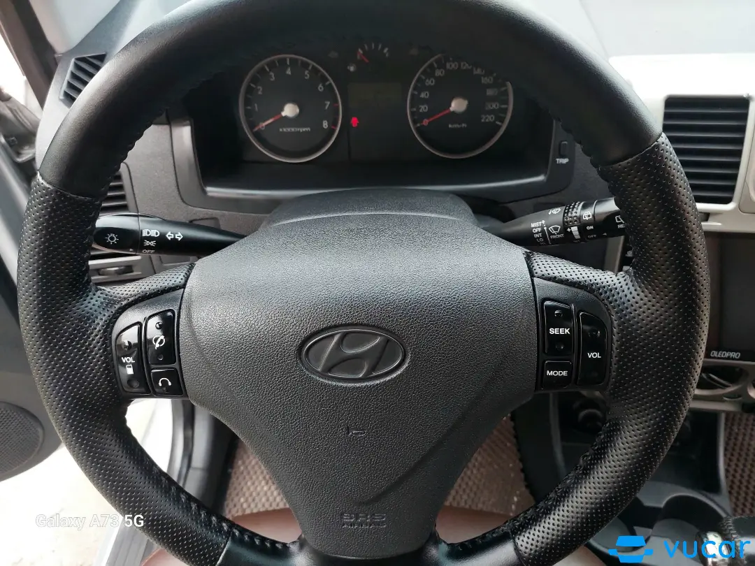 Hyundai Click 1.4 AT 2009 - Nội thất 1
