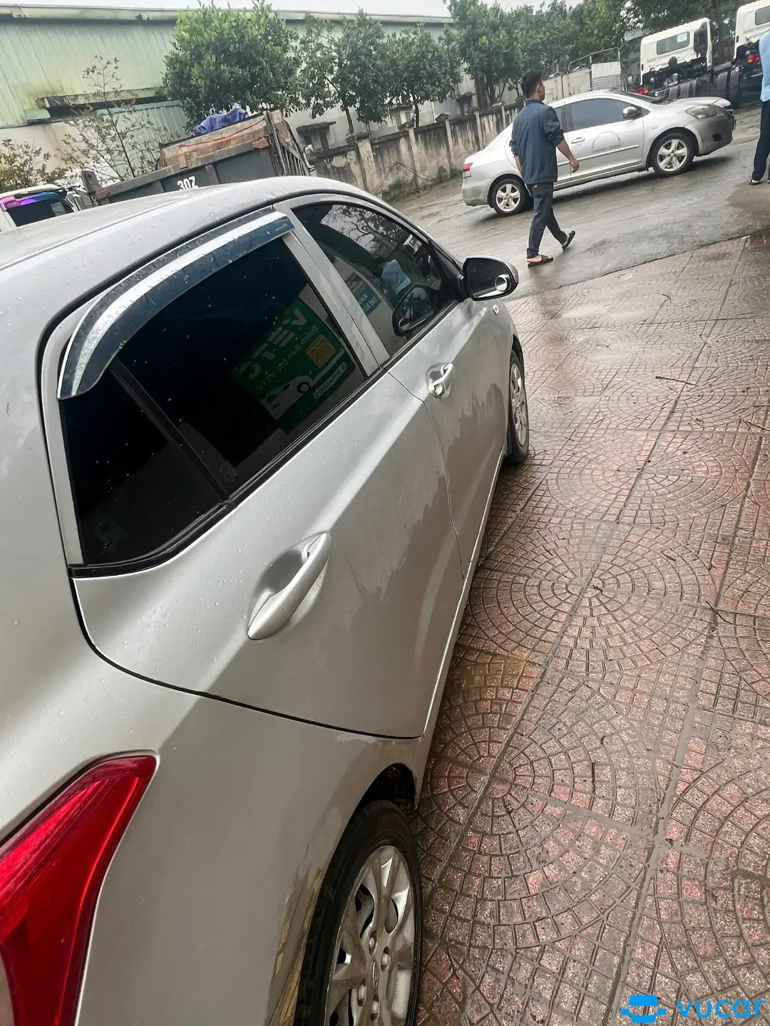 Huyndai i10 hatback , 2014 , số sàn , odo 50v - Ngoại thất 6